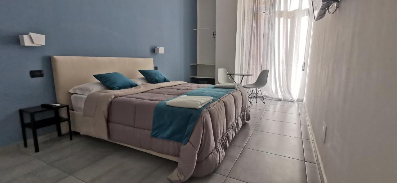 Hi Relais Rooms 那不勒斯 外观 照片