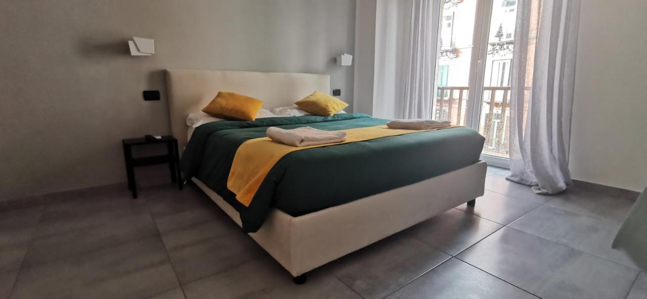 Hi Relais Rooms 那不勒斯 外观 照片
